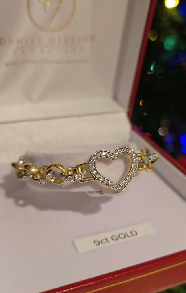 Gleeson Jewellers, Cork Jewellers, kids baby gold belcher bracelet with heart 