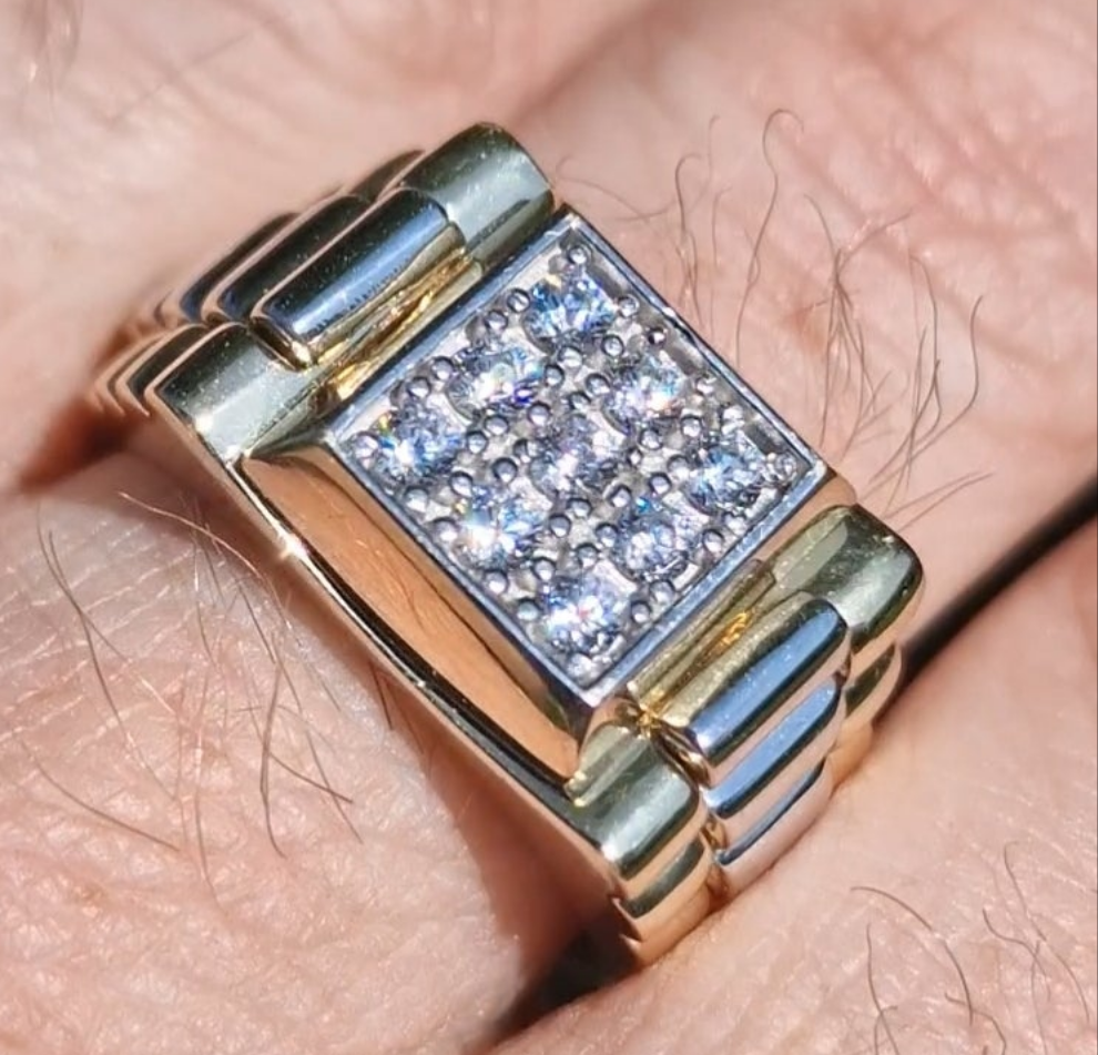 9ct Gold Mens CZ Presidential Style Square Stone Ring