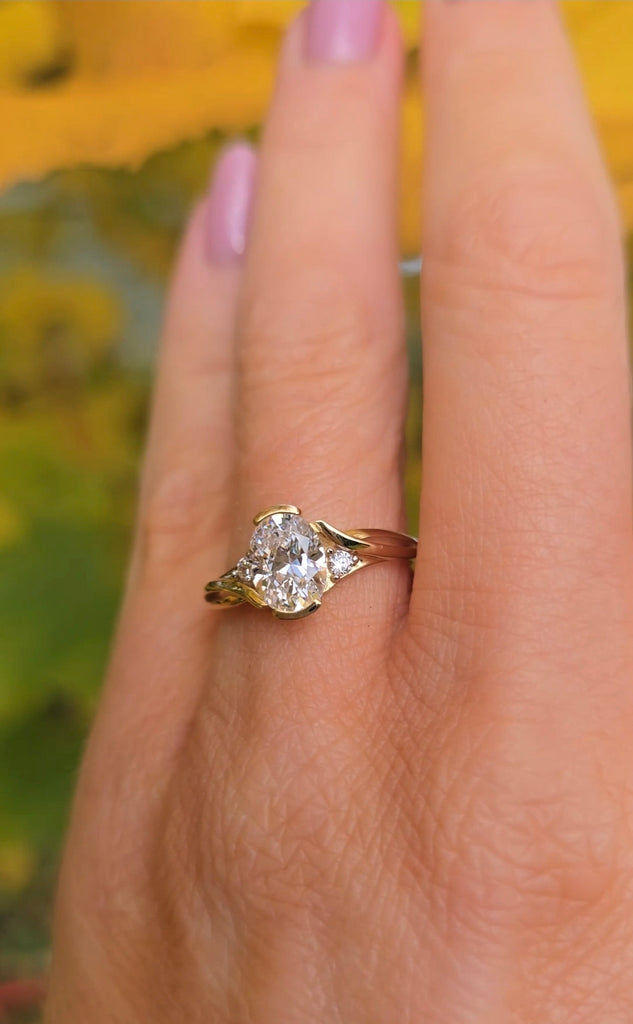 Front view of the Fiadh ladies oval-cut cubic zirconia ring in 9ct yellow gold from Gleeson Jewellers, highlighting its elegant, timeless design.