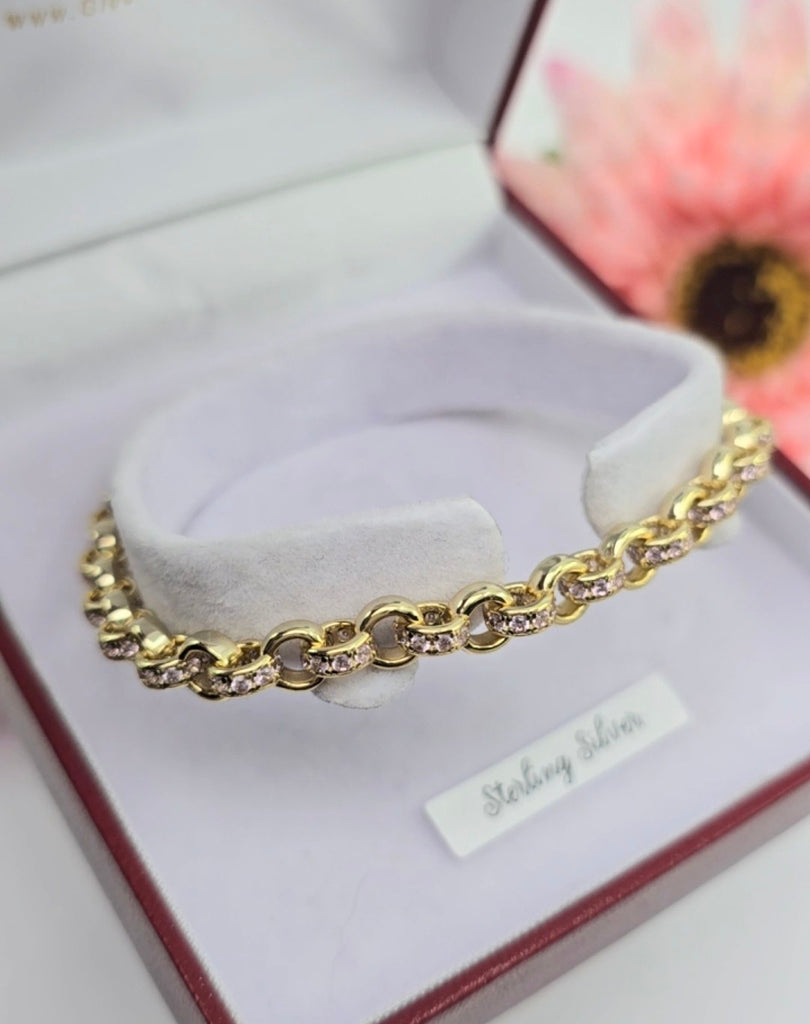 Side view of a sterling silver oval CZ link bracelet presented in an open Daniel Gleeson Jewellers Cork box