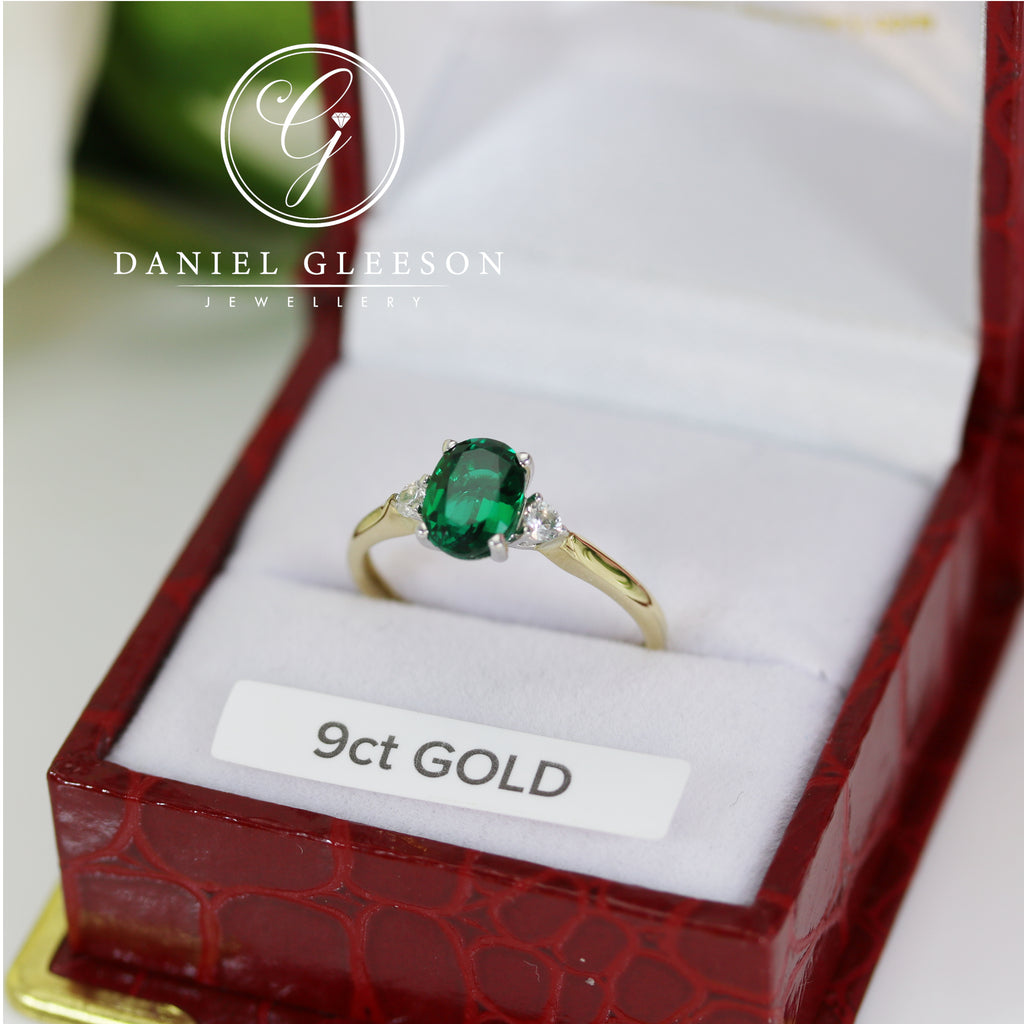 Gold Emerald Cocktail Dress Ring 