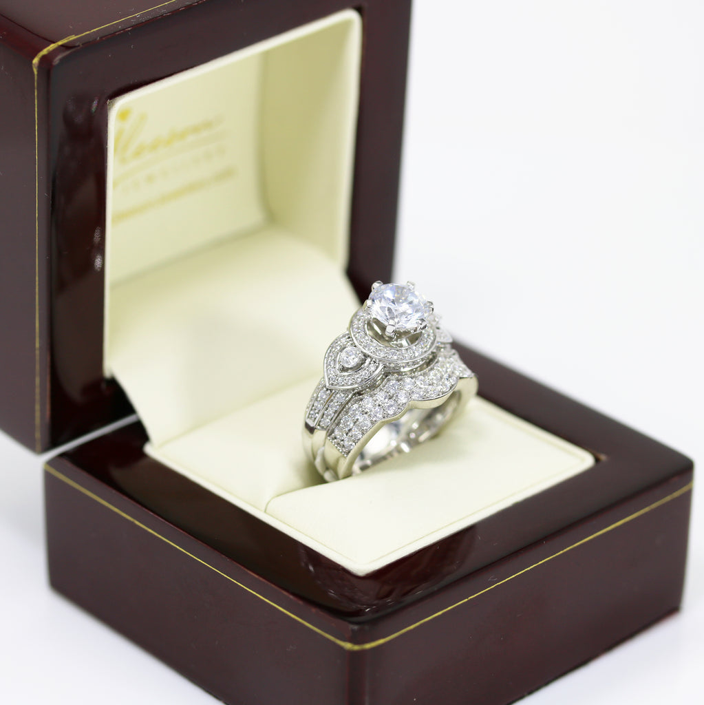 9ct White Gold Cubic Zirconia Ring Set Gleeson Jewellers, Daniel Gleeson Jewellers, Gleesons Jewellers
