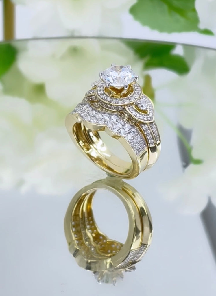 9ct Yellow Gold Cubic Zirconia Ring Set Gleeson Jewellers, Daniel Gleeson Jewellers, Gleesons Jewellers